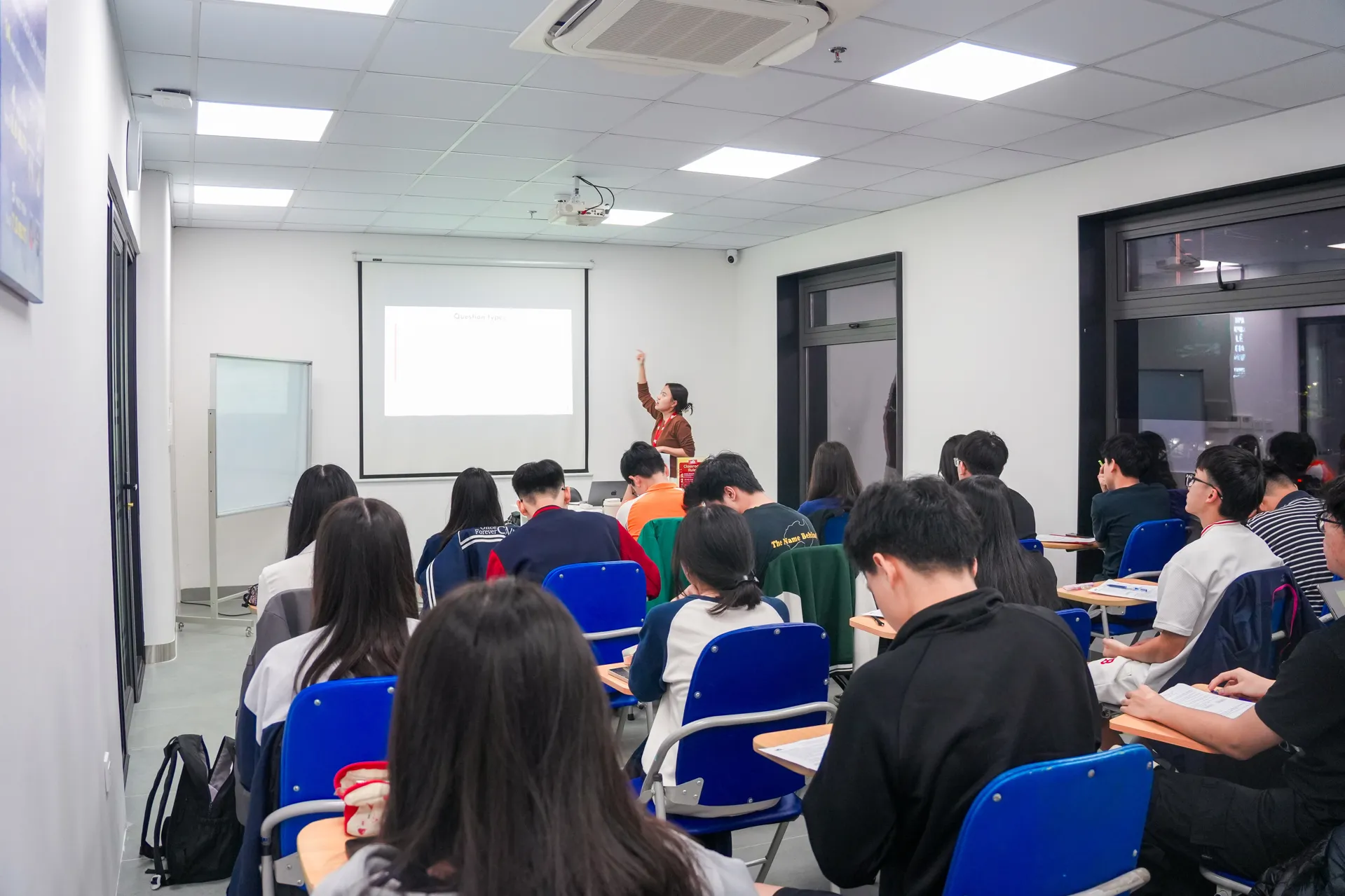 Các khóa học IELTS theo level tại NBA